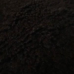 Meet your Posher, Roxanne